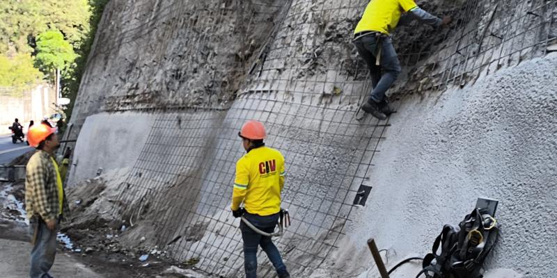 Protección de ruta Hincapié-Boca del Monte avanza en un 80% en primer muro