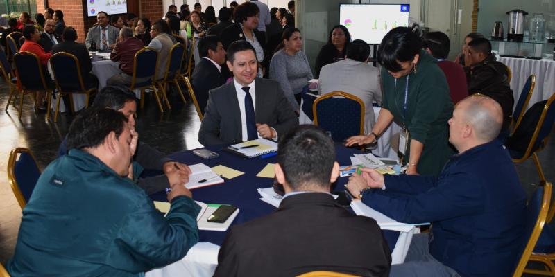 Integrantes de la red de planificadores de las instituciones públicas participaron en el taller.