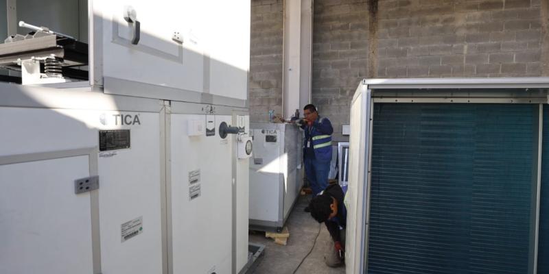 Estas modernas manejadoras de aire son parte de un proyecto estratégico orientado a mejorar la experiencia de los pasajeros y fortalecer la infraestructura del principal aeropuerto de Guatemala.  