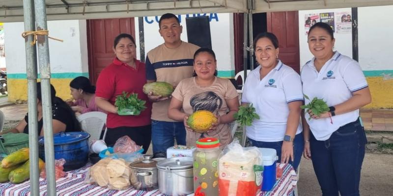 Pequeños productores participan en la primera Feria del Agricultor 2026