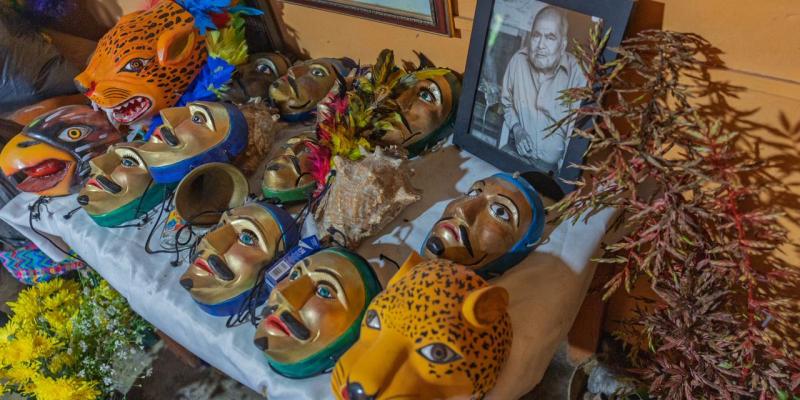 MCD fortalece la preservación del Rabinal Achi mediante entrega de material