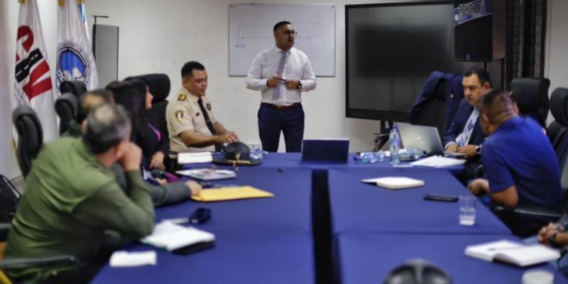 Autoridades reafirman respaldo al transporte y fortalecen coordinación para una movilidad más segura