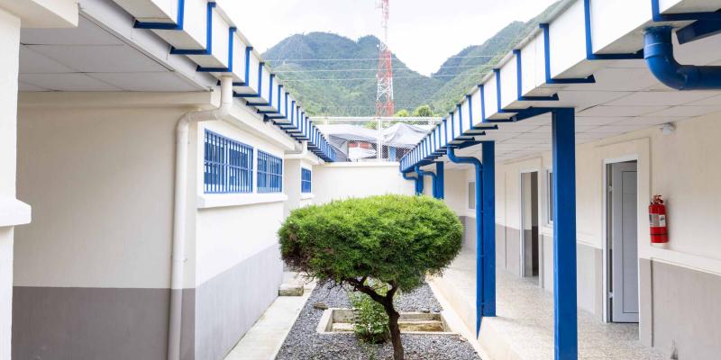 UCEE mejora la vida de miles de guatemaltecos con infraestructura digna