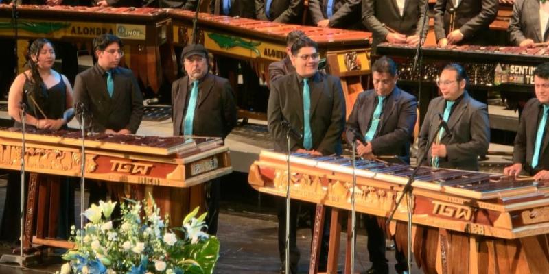 Marimbistas de TGW: Ensayos que Llenan de Música los Pasillos