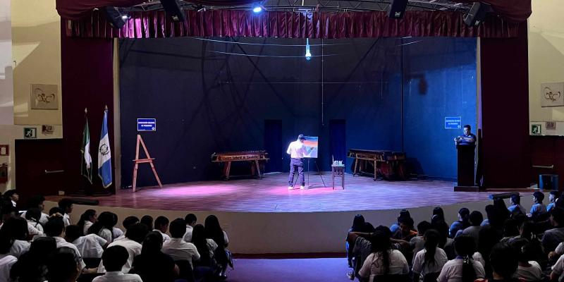 Centro Cultural de Escuintla abre concurso de pintura y dibujo en honor a símbolos nacionales