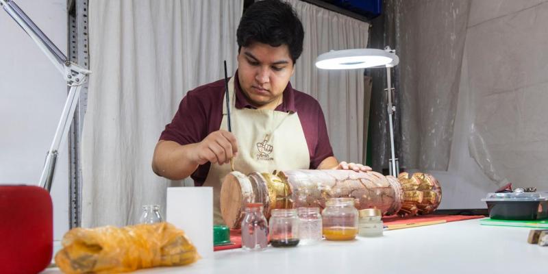 Guardianes de la memoria: 27 de enero, Día del Restaurador