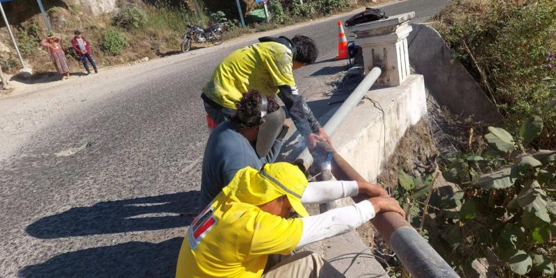 Reparan bóveda vial en Chimaltenango y mejoran la seguridad de conductores