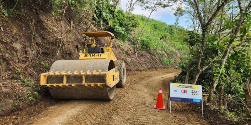 Mejoras en camino entre Senahú y Cahabón facilitan la movilidad en Alta Verapaz