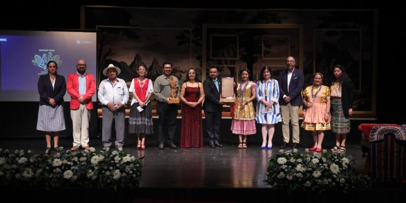 Orden Ixim, un reconocimiento que promueve la multiculturalidad. 