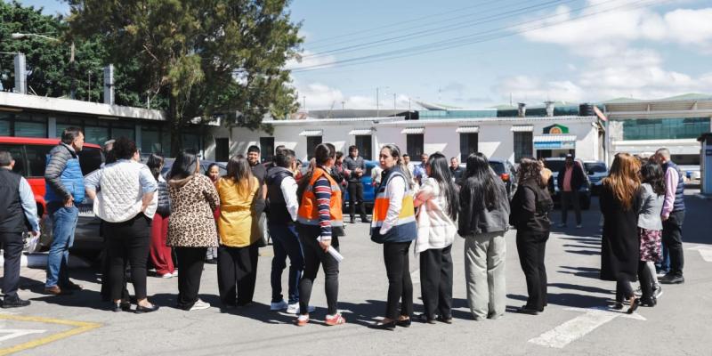 Este ejercicio forma parte del simulacro programado por las autoridades para conmemorar los 50 años del terremoto de 1976