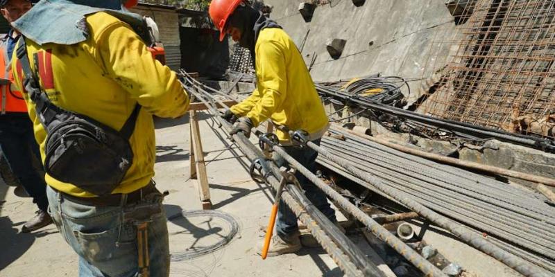 Avanzan trabajos de protección en ruta que conecta Avenida Hincapié con Boca del Monte