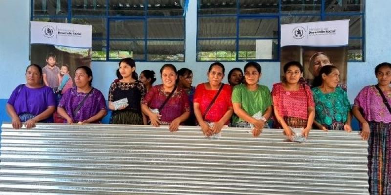 Dotación de materiales