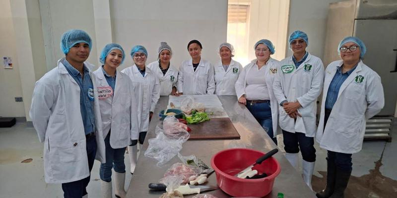 Extensionistas de Hogar Rural de Quetzaltenango optimizan sus capacidades técnicas