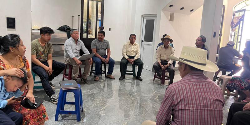 Fortalecen capacidades para mejorar producción de miel en Sololá