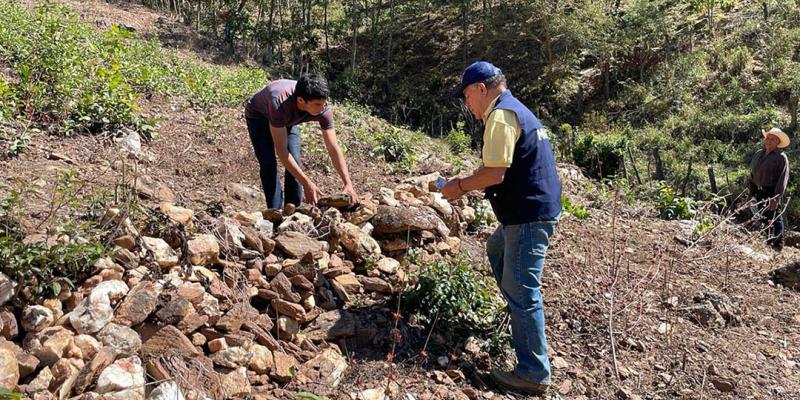 Verifican si proyectos comunitarios son elegibles para el programa APA