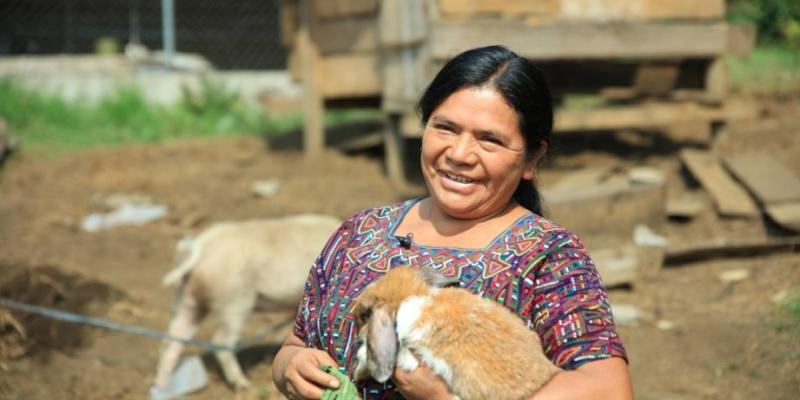 Mujeres que transforman el campo y producen alimentos