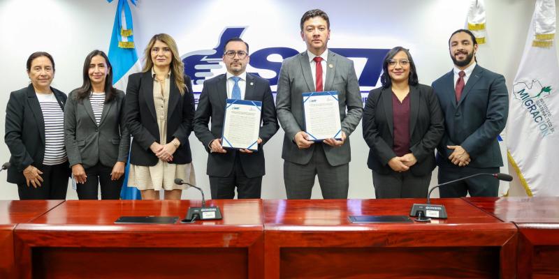 IGM-SAT firman convenio