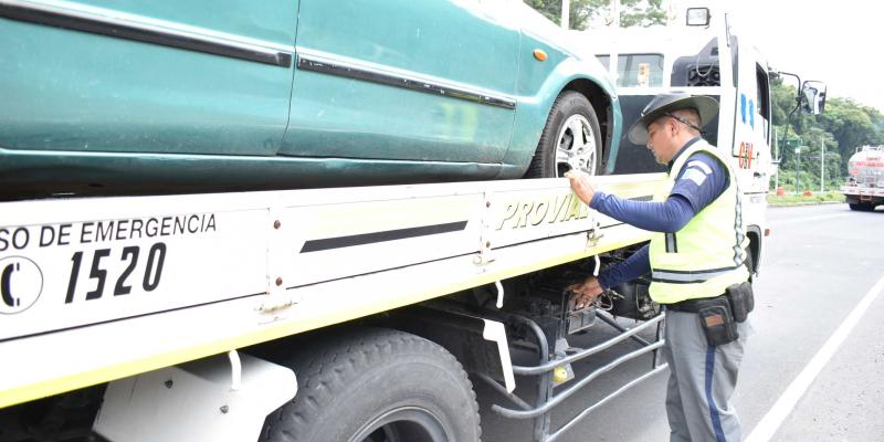 Provial amplía horario del servicio de grúa para emergencias en carretera