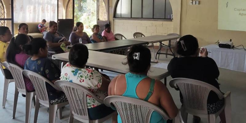 Promueven la gestión eficiente del agua y nutrición saludable en San Miguel Petapa