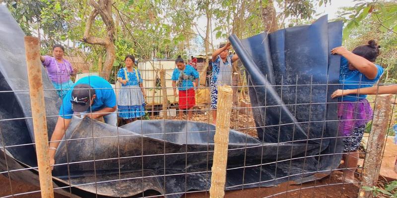 Promueven uso de reservorios de geomembrana para el riego de hortalizas 