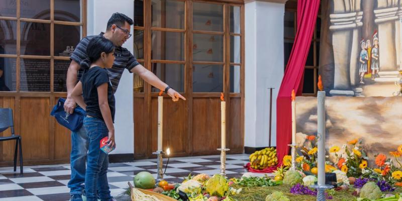 Velación Antigüeña acerca la tradición cuaresmal al Museo Nacional de Historia