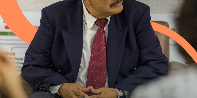 Homenaje al profesor Gabriel Francisco Paz Tun