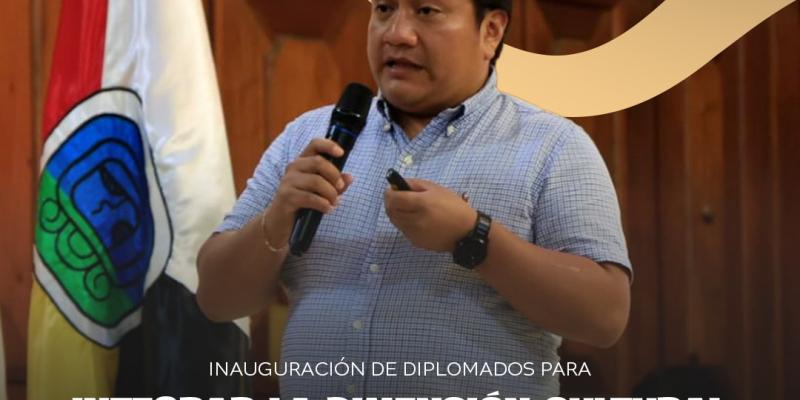 Inauguración de diplomados orientados para servidores públicos