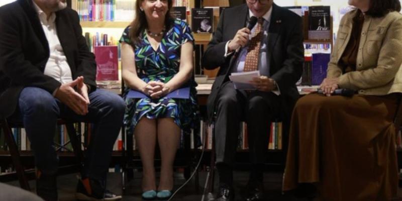 Premio Literario Tierra de Maíz de novela corta