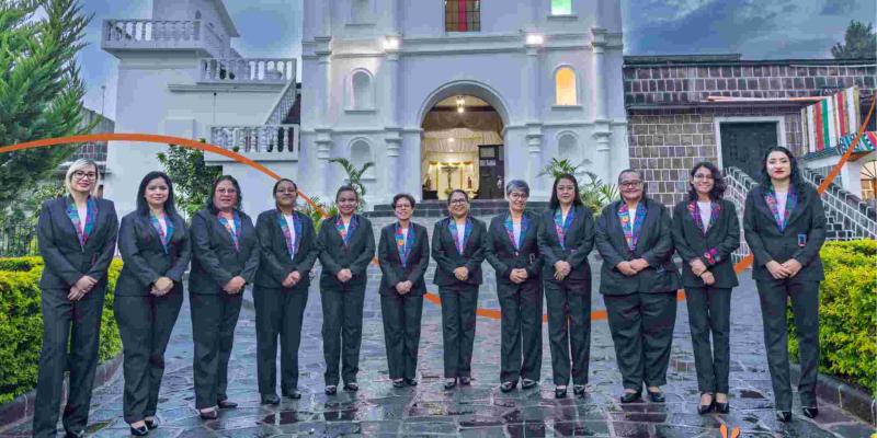 24 años haciendo vibrar nuestra identidad