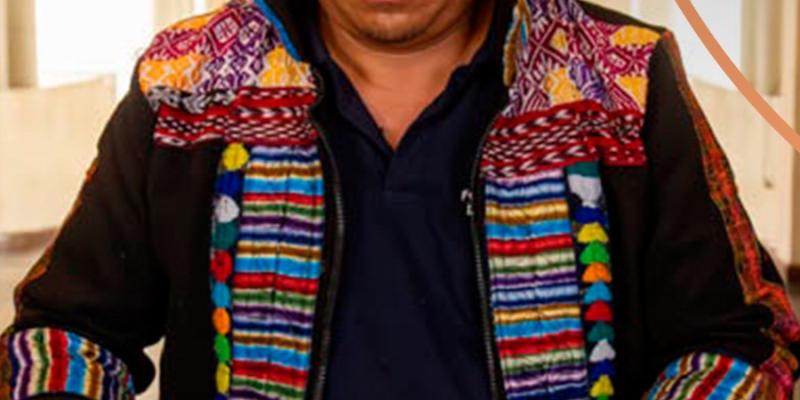 Entregan marimba cromática al maestro Vicente Santizo para impulsar formación artística en Totonicapán