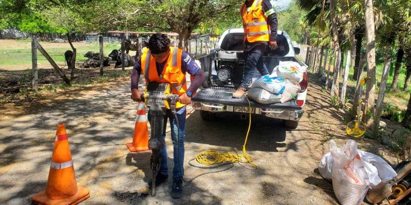 Realizan estudios para mejorar ruta a La Vega del Cobán, Zacapa