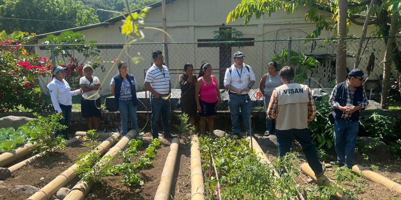 Mujeres de Patulul cosechan salud y esperanza