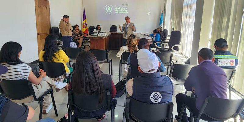 Instalan mesa técnica para apoyo de los pequeños agricultores marquenses