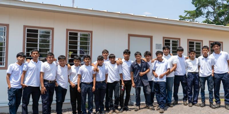 Estudiantes de El Asintal contarán con espacios dignos