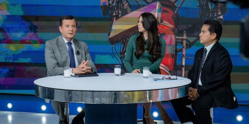 SIT impulsa diálogo para fortalecer la conectividad en Guatemala