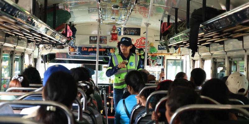 Usuarios ganan en seguridad con nuevas disposiciones para buses extraurbanos