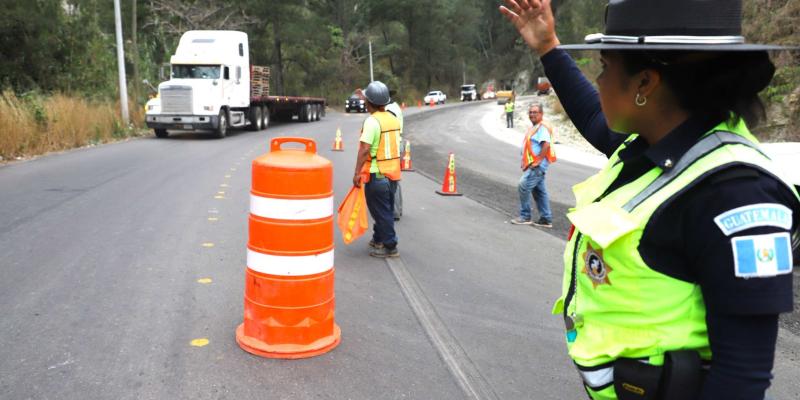 Provial refuerza orden vial durante ampliación en La Conora