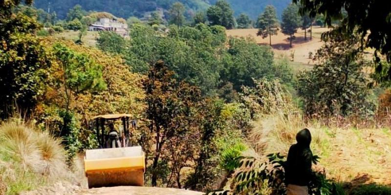 Mejoras en camino rural benefician a comunidades de Sololá 