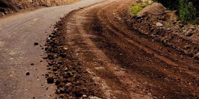 Comunidades de Nahualá y Santa Catarina Ixtahuacán tendrán un mejor camino