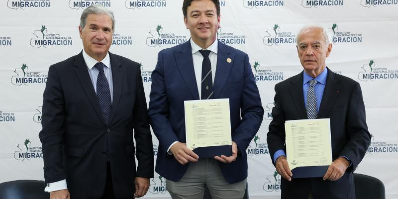 El Instituto Guatemalteco de Migración y la Alianza Francesa de Guatemala unen esfuerzos