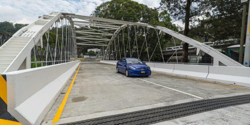 CIV fortalece la movilidad y seguridad vial para miles de familias en la salida de la ruta CA-9 Sur con la habilitación del Puente Villalobos 1 y trabajos complementarios