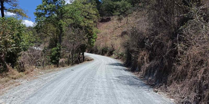Inician mejoramiento de camino rural en Pachalum que beneficiará a más de 14 mil personas