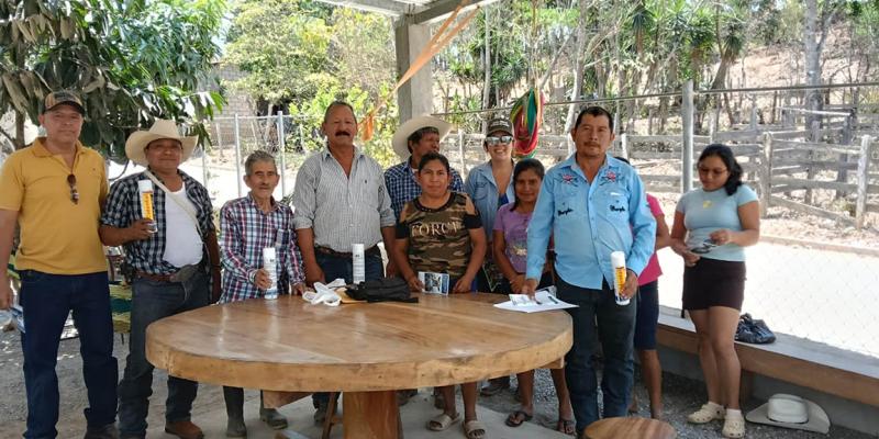 Capacitan a productores pecuarios de Zacapa para control del Gusano Barrenador