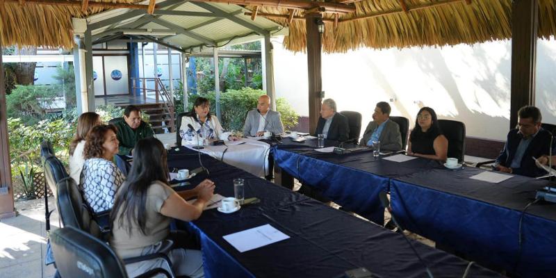 Firman convenio para fortalecer sanidad vegetal en cultivos frutales