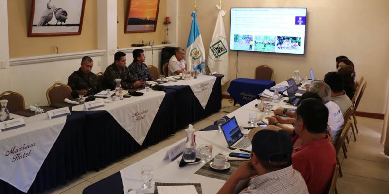 Fortalecen estrategias contra incendios forestales en Petén