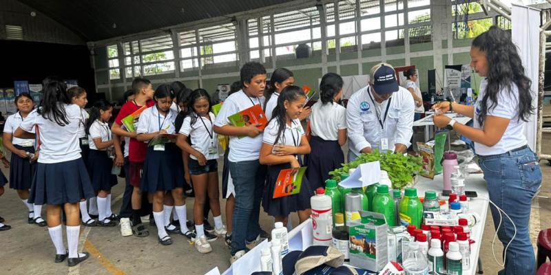 Jornada Móvil Interinstitucional 2026 en Santa Rosa acerca servicios a la población