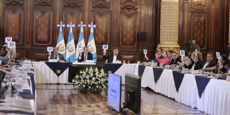 Infraestructura vial, educación y saneamiento encabezan propuesta de inversión para 2027
