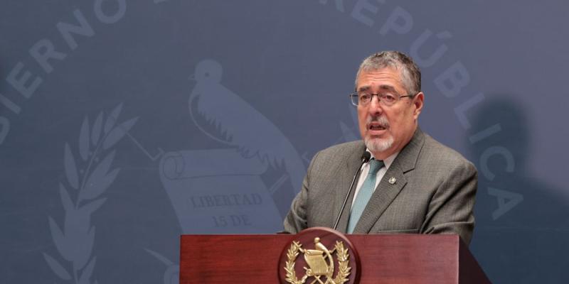 Presidente Bernardo Arévalo durante La Ronda