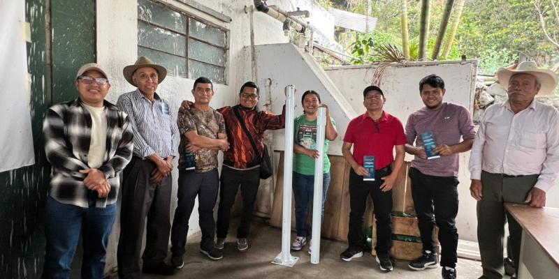 Tecnología agroclimática fortalece los procesos productivos de agricultores en Sololá