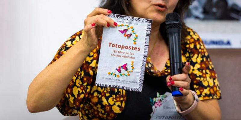 La escritora guatemalteca Brenda Solís-Fong participó este jueves en las “Tardes de Autor”